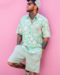 Short Sleeve Shirts: PADMA Short Sleeve Shirt Neon Bloom