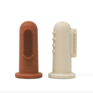 Mushie: Mushie Finger Toothbrush - Clay / Shifting Sands