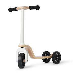 Outdoor: Kinderfeet  Scooter - White