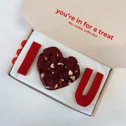 Valentines Day: I Heart U Chunky Box