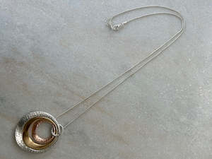 Necklace: The Cottage Collection | Silver - Sally