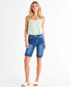 Shorts: Betty Basics | Indigo Mix - Bonnie Bermuda Denim Short