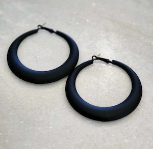 Gifts: The Cottage Collection |  Black - Hendix Circle Hoop Earrings