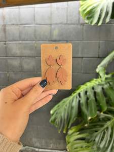 Gifts: The Cottage Collection Brown Nila Earrings