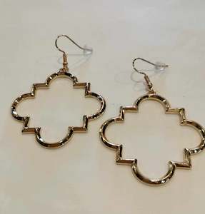 Gold Necklaces 1: The Cottage | Gold - Lara Earrings