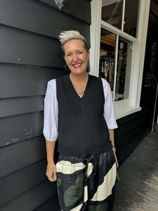 The Cottage Collection | Verity Vest - Black