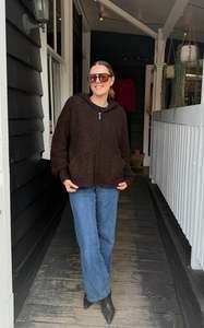 Helga May: Helga May | Chenille Hoodie - Drk Coffee