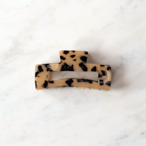 Hair Accessories: Sophie- Large Light Claw Clip