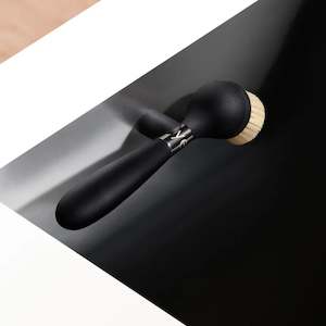 Homeware: Yeseco - The One Brush - Black
