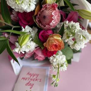 Flowers: Bold & Bright Bouquet