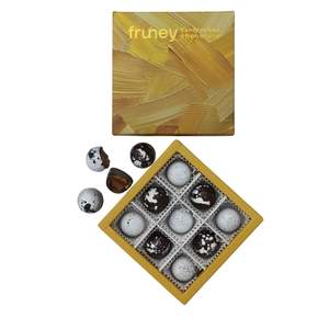 Confectionery Chocolate: 9 Dark Chocolate Bonbons - Hazelnut & Almond Praline