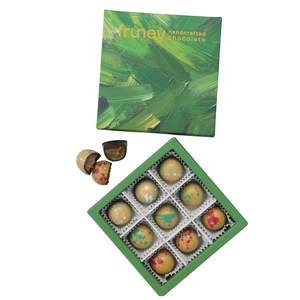 Confectionery Chocolate: 9 Dark Chocolate Bonbons - Dubai Style Assorted