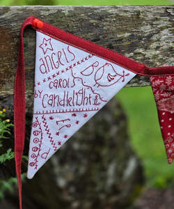 Must Be Christmas Bunting - Pattern
