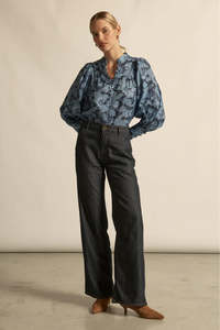 Tops: Zoe Kratzmann - Vista Top