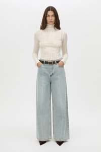 Bottoms: Camilla & Marc - Argento Denim Jean