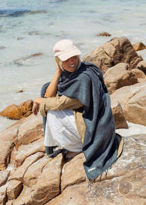 Hobo Hatch: Hobo & Hatch - Shawl/Wrap/Scarf