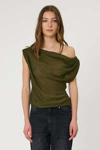 Remain - Winnie Top - Olive