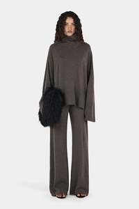 Hansen & Gretel - Bay Cashmere Jumper - Charcoal