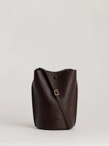 Yu Mei - Phoebe Bucket - Molasses Lambskin