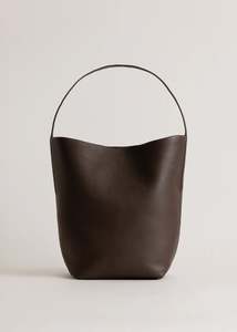 Yu Mei - Teresa Tote - Molasses Deer Nappa