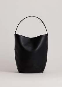 Yu Mei - Teresa Tote - Black Deer Nappa