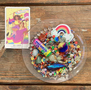 Crystal Confetti: 100g Rainbow Confetti