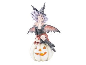 Figurines: Pumpkin Witch