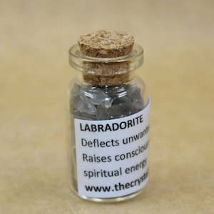 Chips And Beads: Bottle Labradorite Chip