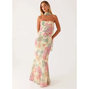 Yellow Peony Pagoda Maxi