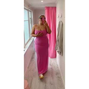 Size 22: Bubblegum Soft Lounge Slip