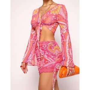 Size 10 12: Paisley Jordie Skirt Set