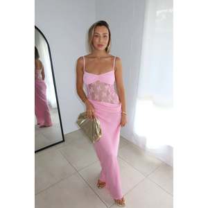 Size 12: Peony Pink Akio Maxi