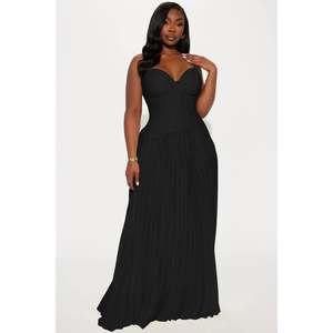 Black Daniella Lace Corset Pleated Maxi