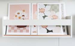 Frontpage: Magazine/Book Shelves