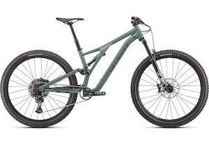 Mountain Bikes: SPECIALIZED - 2022 Stumpjumper Comp Alloy