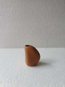 Homewares: Harmie Vase - Terracotta