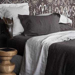 Linen: Vida Stonewashed Linen - Lodge Pillowcase  - Colour Dove