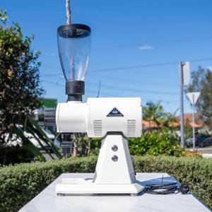 Pre-Owned Mahlkönig EK43 Short White Coffee Grinder – Like New