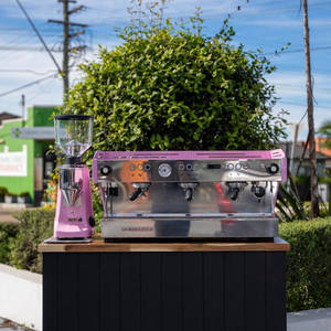 Late Model La Marzocco PB 3 Group + Mazzer E PINK Immaculate Condition