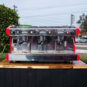 Second Hand Commercial Coffee Machines: Pre Loved 3 Group Tall Cup Astoria Pearla In Red
