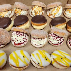 Donut Boxes: Daily Assorted Filled Donut Box