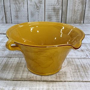 Spanish Terracotta: Spanish Terracotta Narrow Based  Bowls with Handles and Lip - 3 colours, 2 sizes