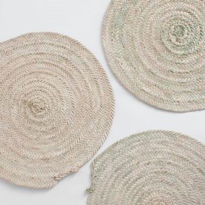Moroccan Accessories: Handwoven Palm Leaf Tablemat 30cm - Set x4