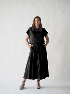 The Full Skirt - BLACK EDIT