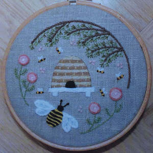 The Floss Box: Beehive