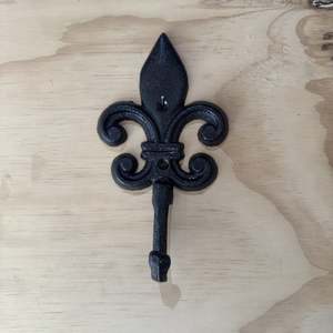 Fleur de Lis Hook - Paris
