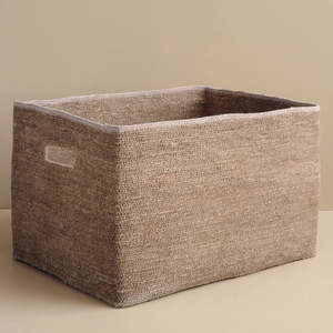 Baskets: Scatola Clay Basket Large