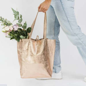 Bags: Tote Bag