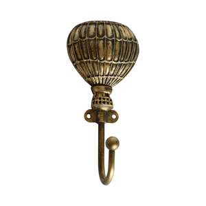 Homewares: Balloon Hooks