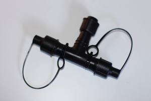 T CONNECTOR for 230V Lights – Black